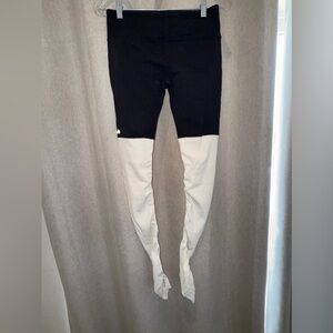 Alo Goddess Ribbed Yoga Leggings